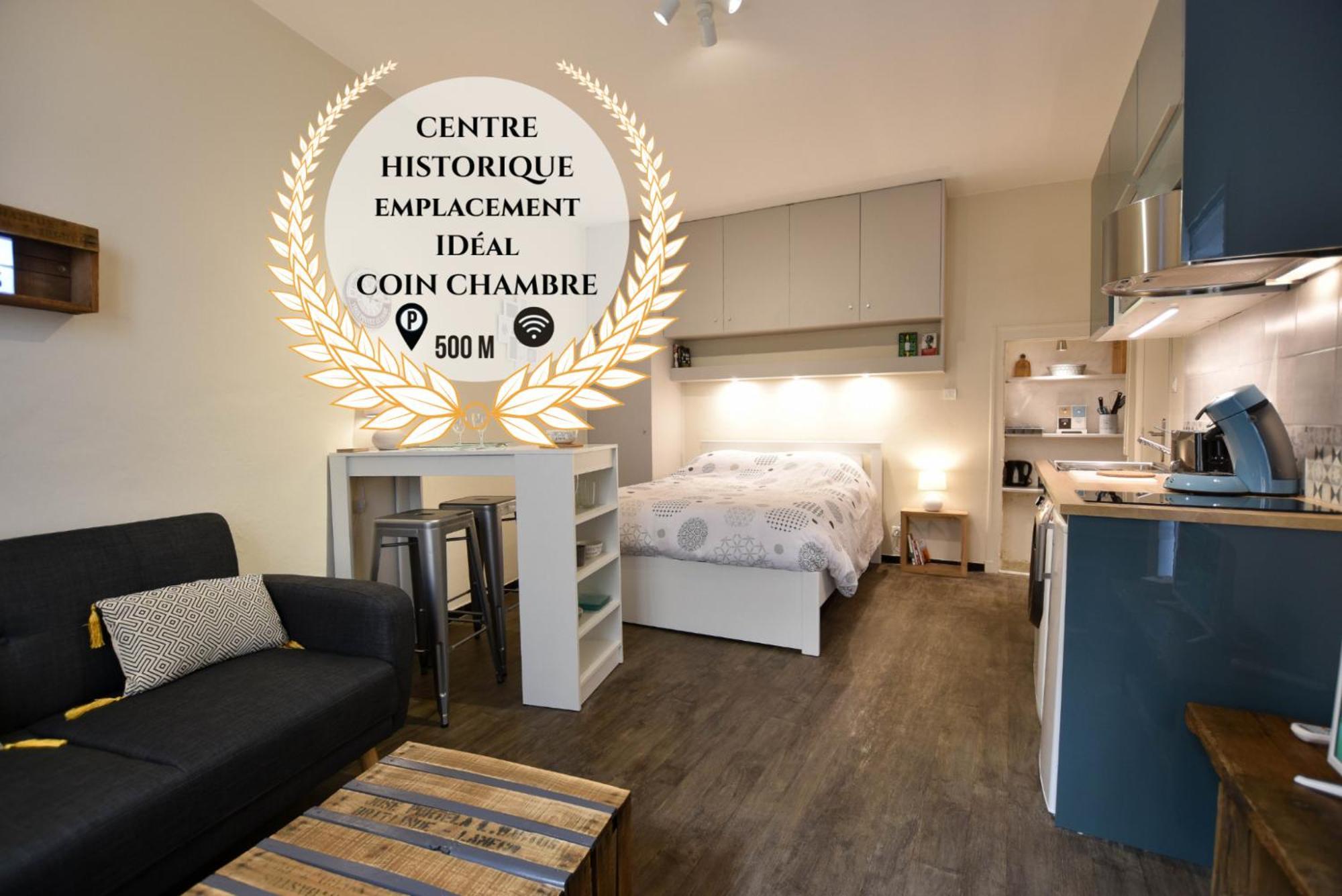 ארל Studio Cosy Abondance Au Coeur Du Centre Historique -Wifi-Coin Chambre מראה חיצוני תמונה